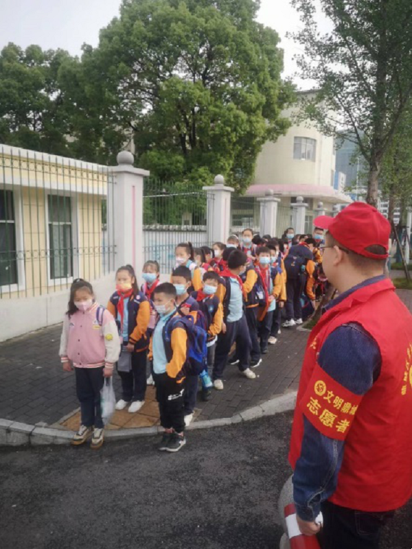 9a4212b715a946a8b7ee4cbe516f191c.png 9a4212b715a946a8b7ee4cbe516f191c.png